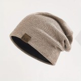                     Unisex beanie sapka - Drapp